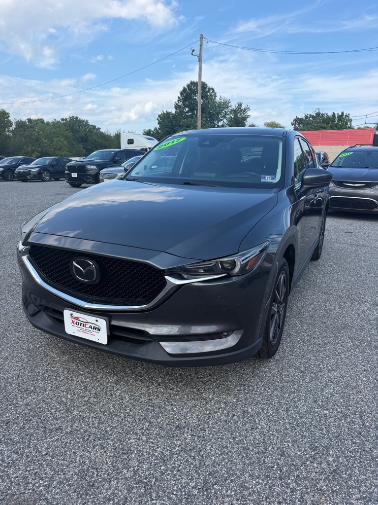 Photo 2 of this MAZDA CX-5