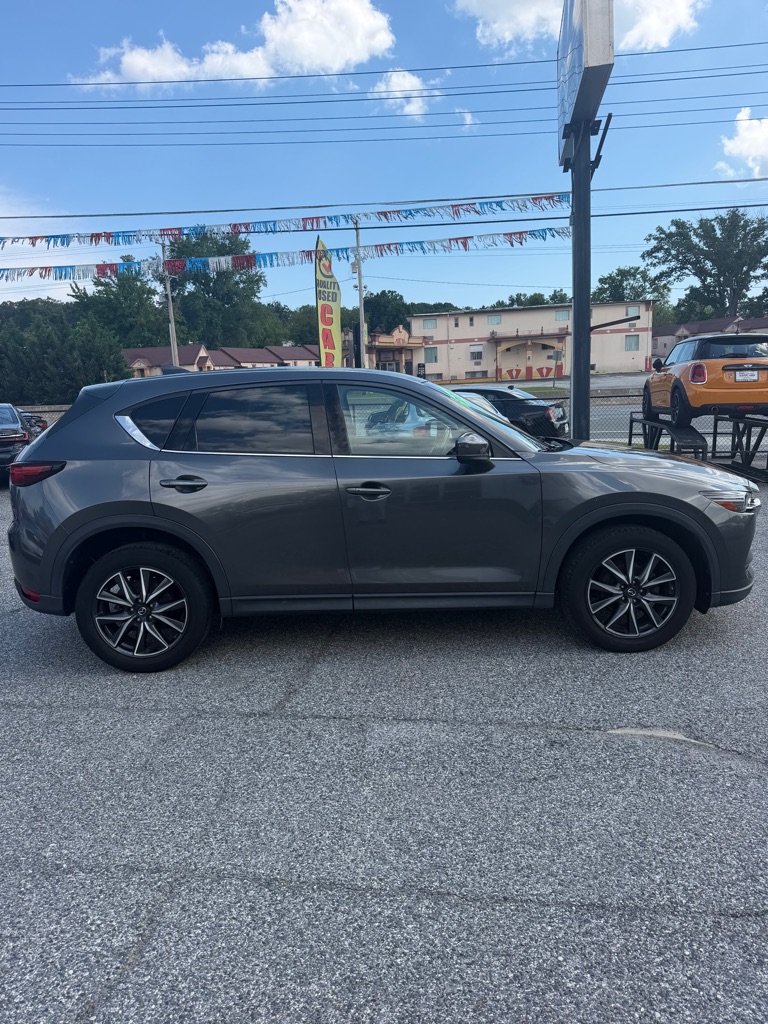 Photo 5 of this MAZDA CX-5
