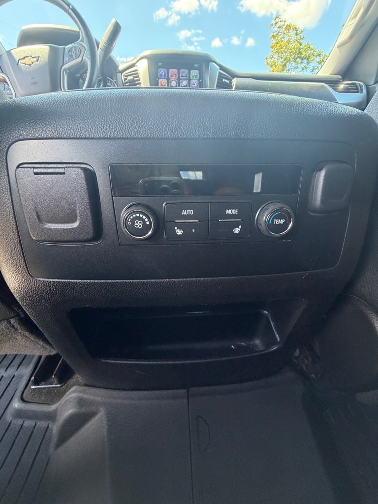 Photo 12 of this CHEVROLET TAHOE
