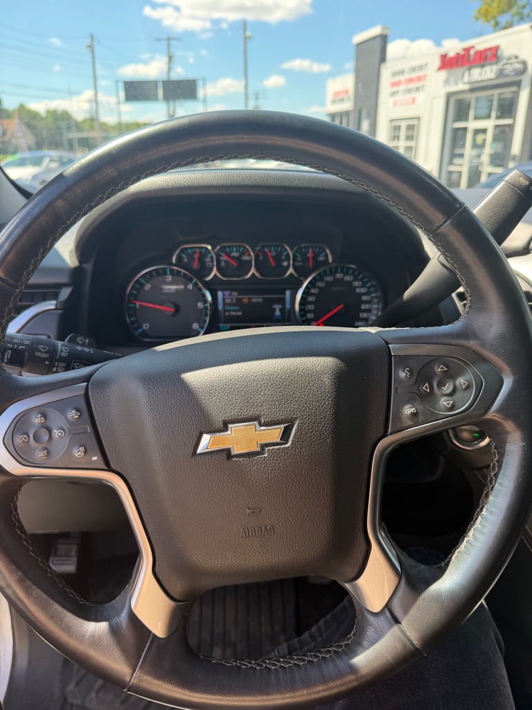 Photo 26 of this CHEVROLET TAHOE