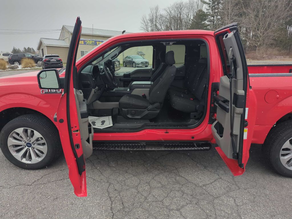 2017 FORD F150