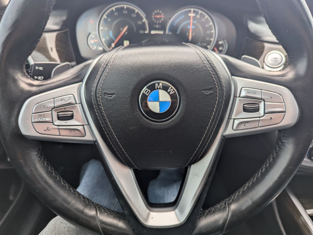 2017 BMW 740