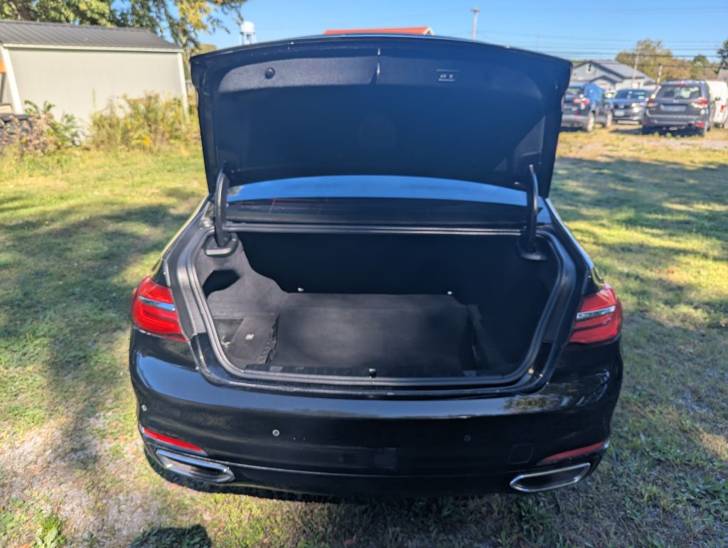 2017 BMW 740