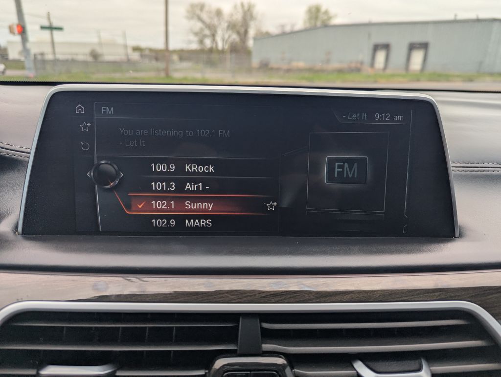 2017 BMW 740