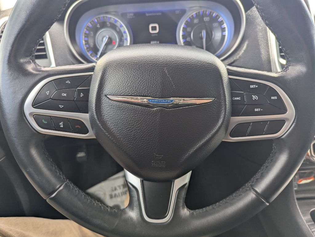 2018 CHRYSLER 300