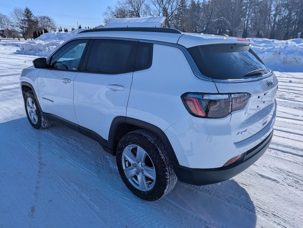 2022 JEEP COMPASS