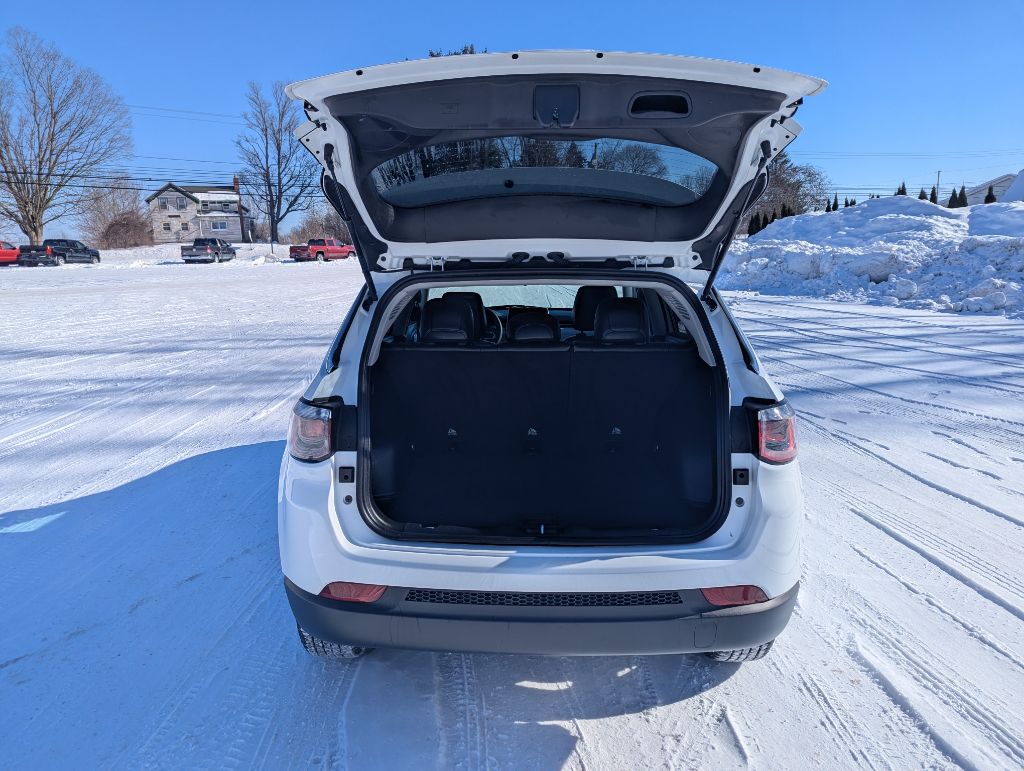 2022 JEEP COMPASS