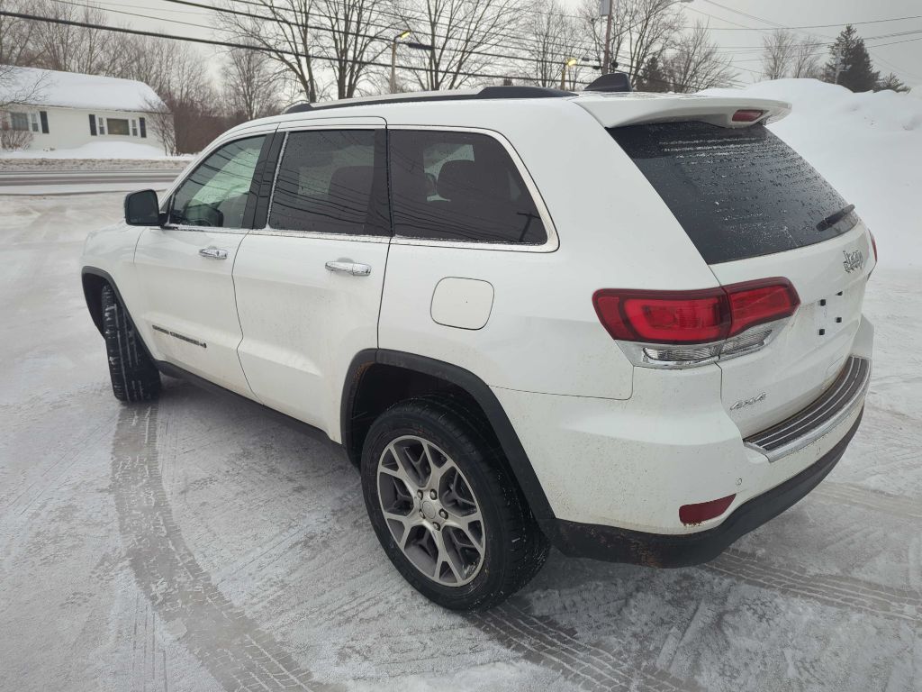 2022 JEEP GRAND CHEROKEE