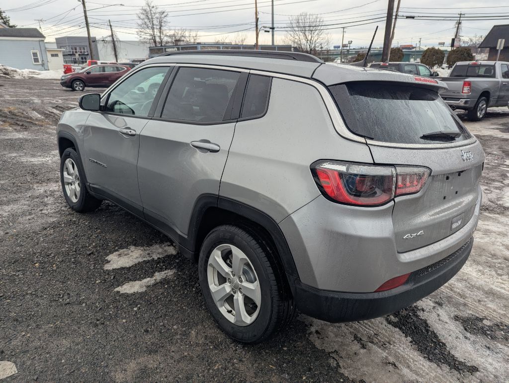 2022 JEEP COMPASS