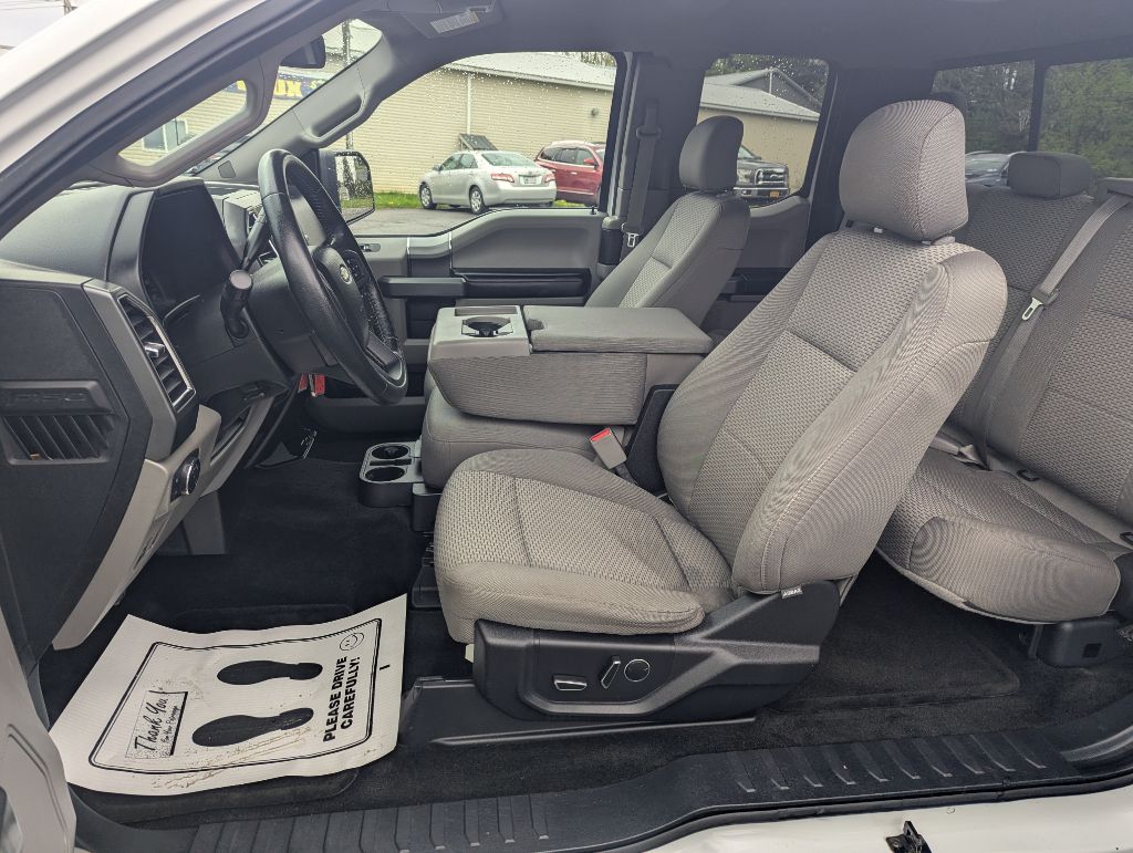 2015 FORD F150