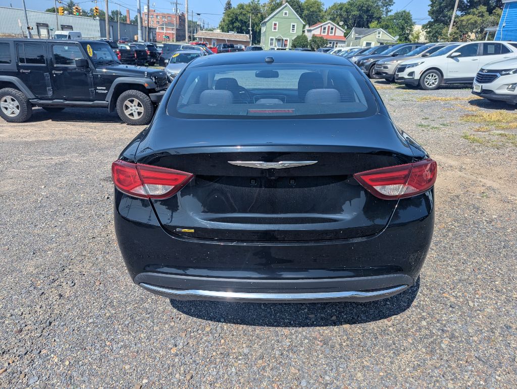 2015 CHRYSLER 200