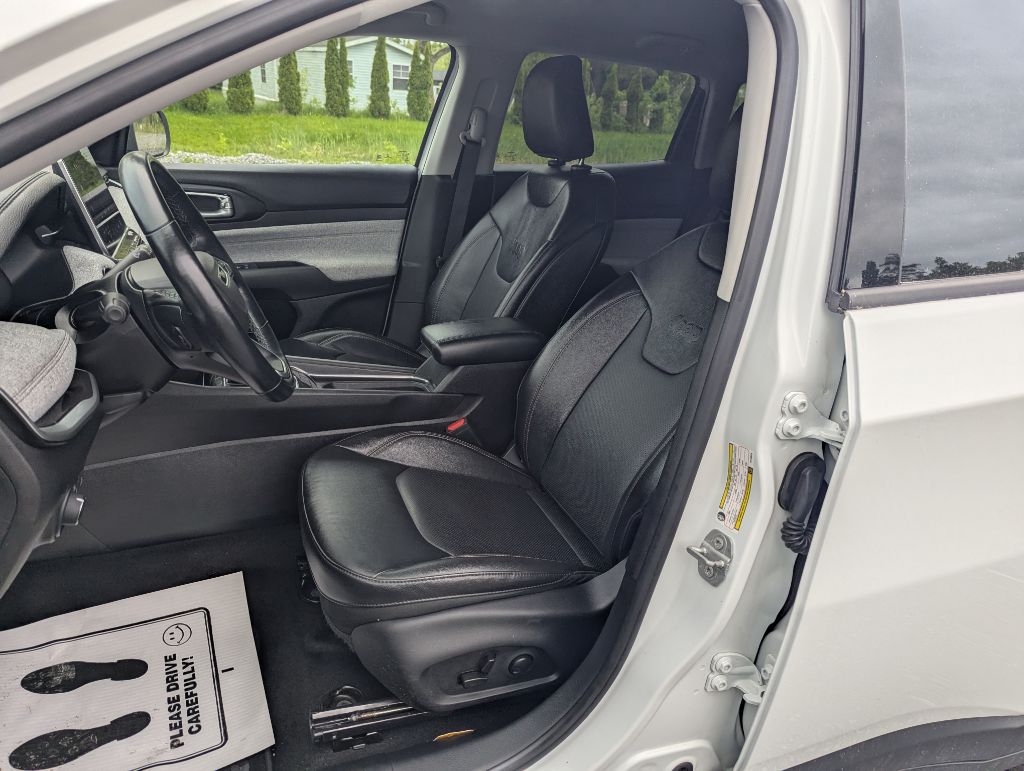 2022 JEEP COMPASS