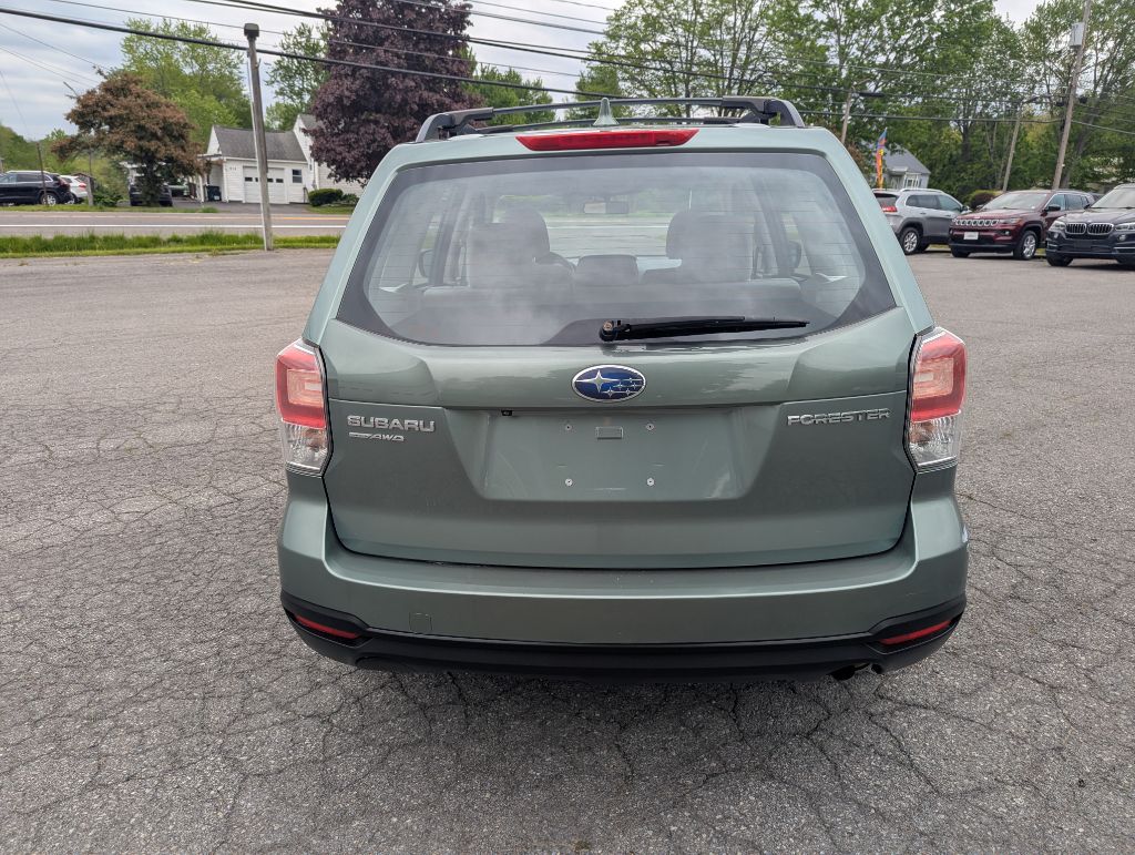 2018 SUBARU FORESTER