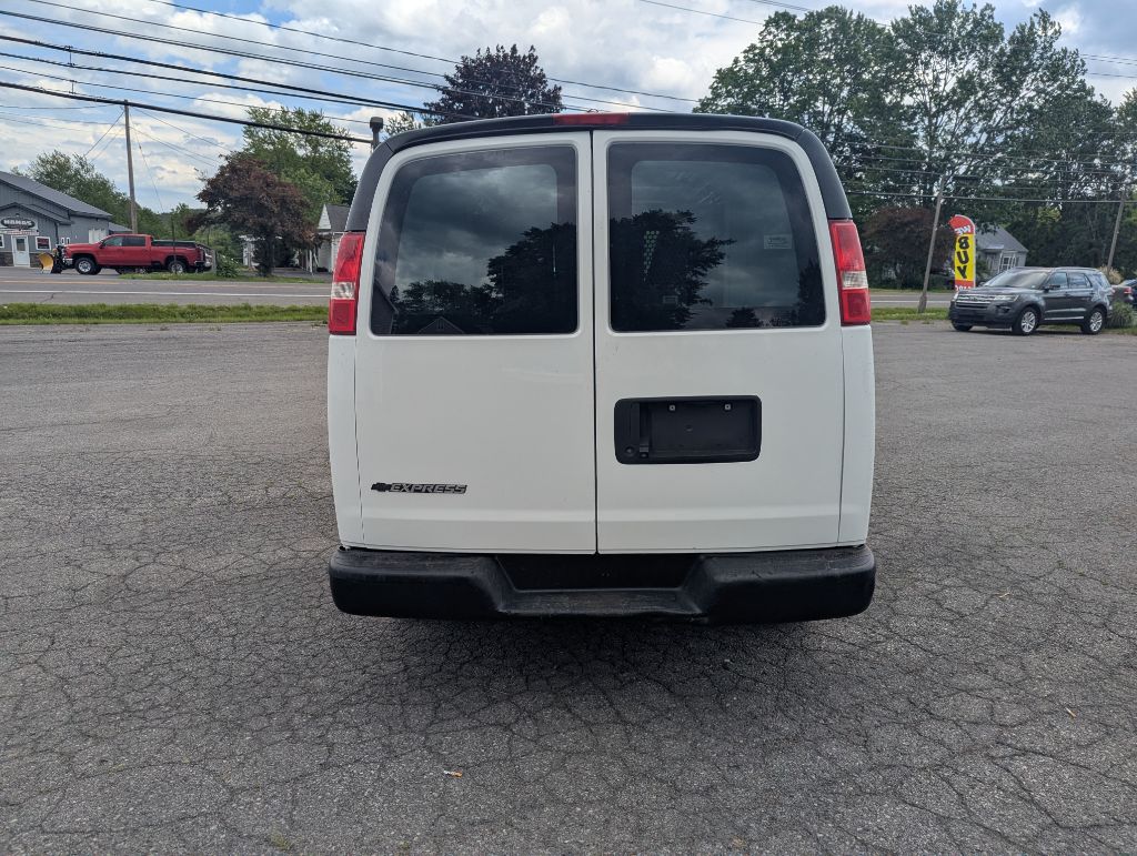 2019 CHEVROLET EXPRESS G2500