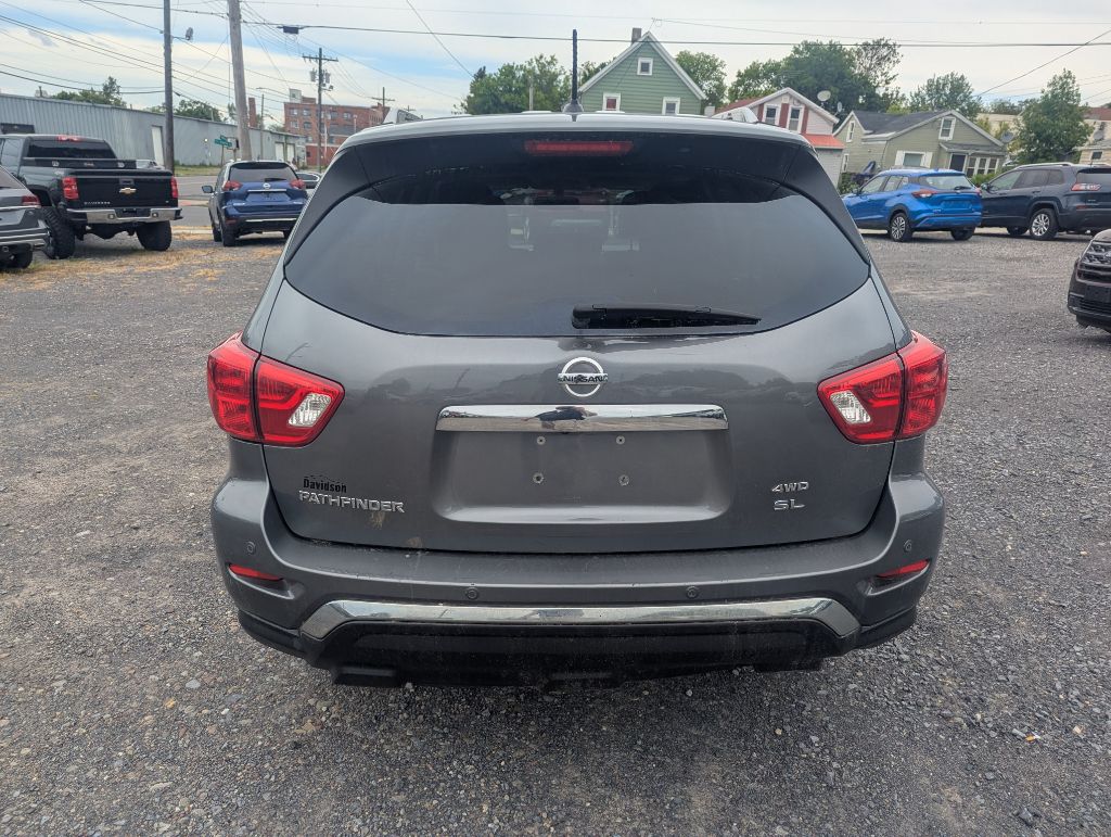 2018 Nissan PATHFINDER