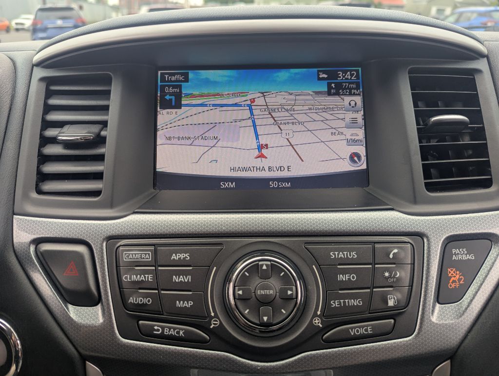 2018 Nissan PATHFINDER