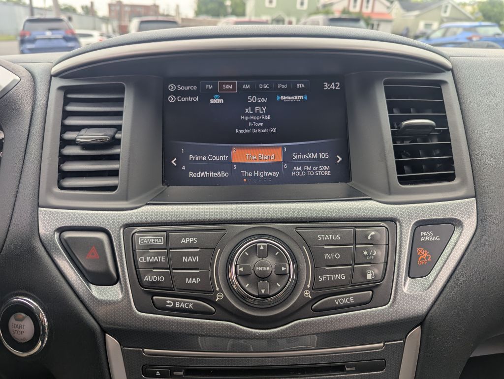 2018 Nissan PATHFINDER