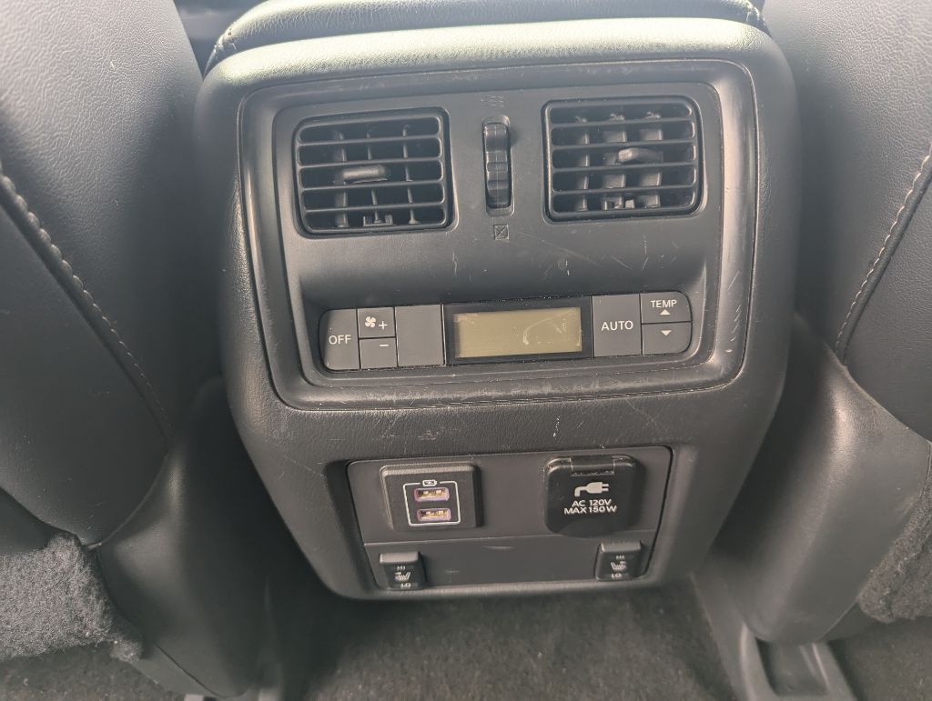 2018 Nissan PATHFINDER