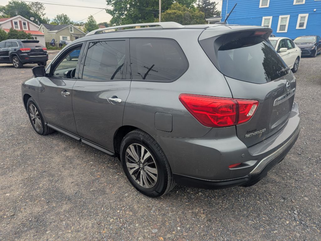 2018 Nissan PATHFINDER