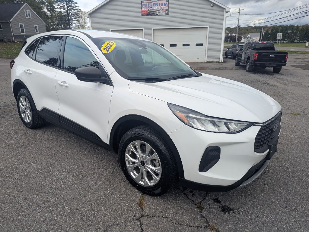 2023 FORD ESCAPE