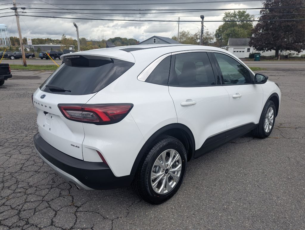2023 FORD ESCAPE