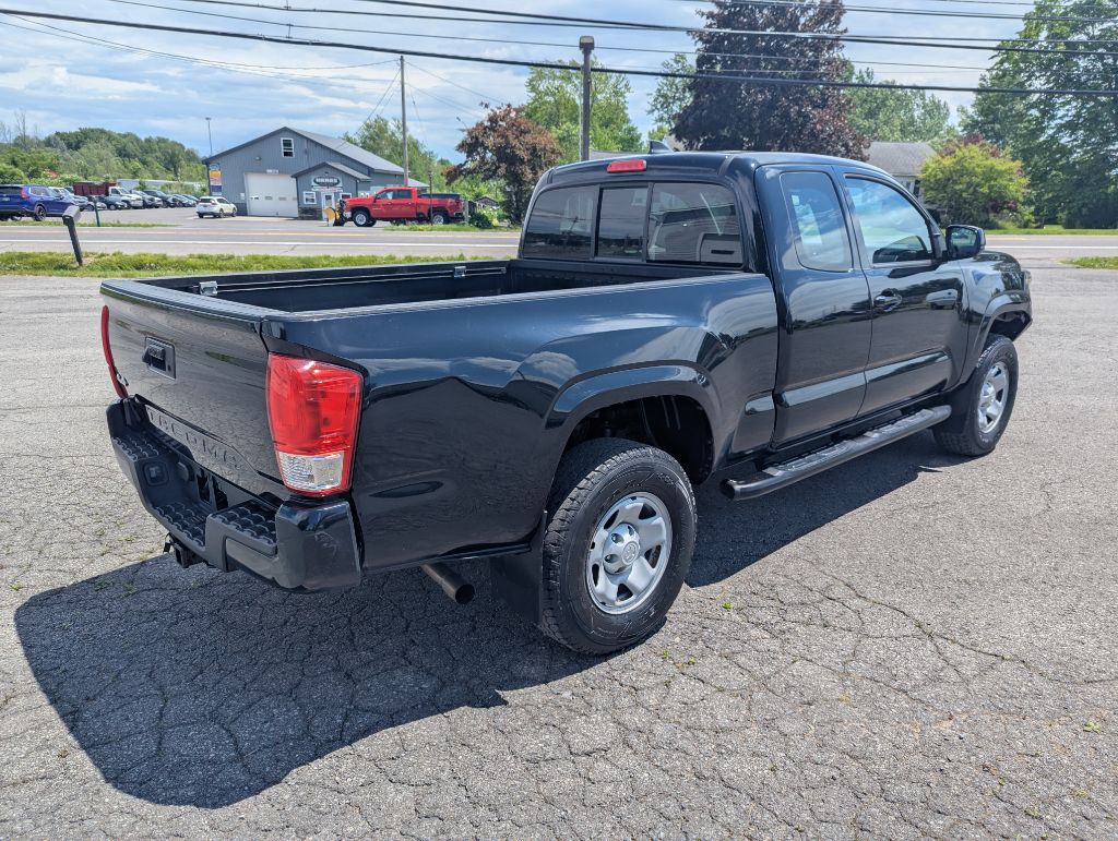 2018 Toyota TACOMA