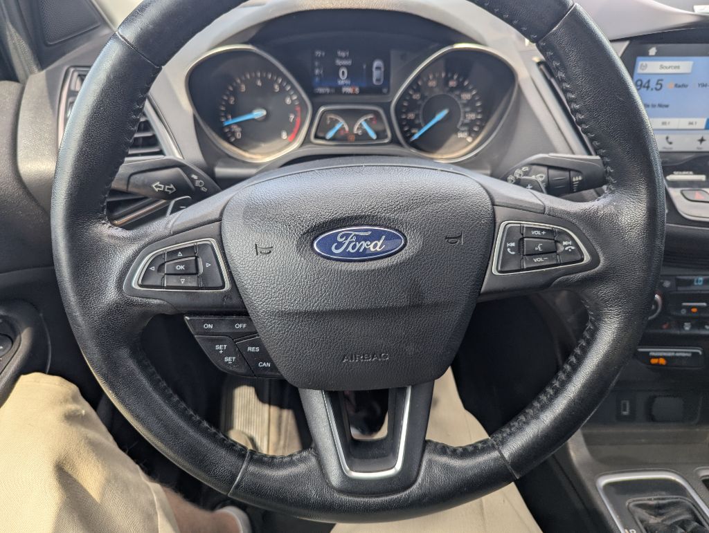 2017 FORD ESCAPE