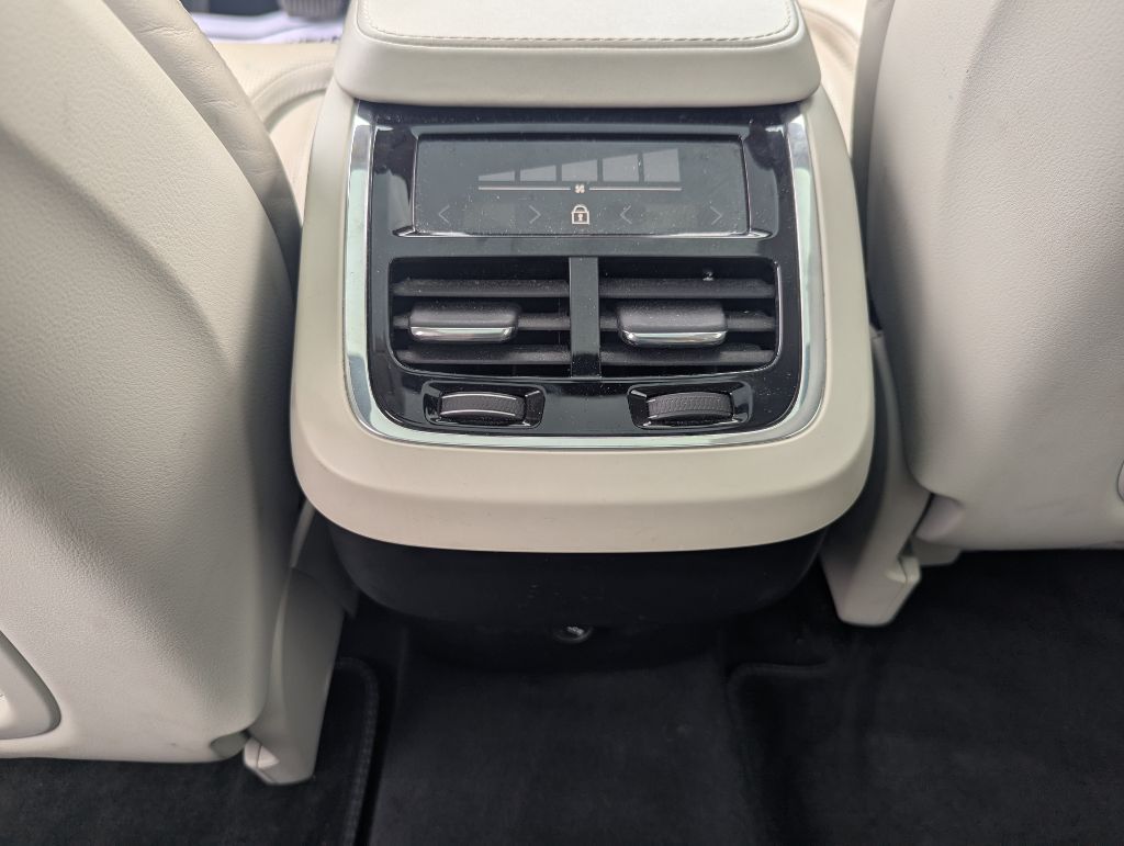 2018 Volvo XC90