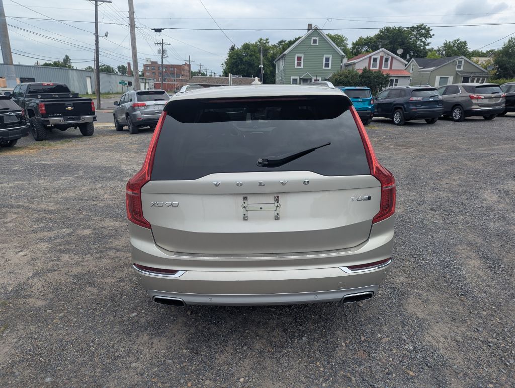 2018 Volvo XC90