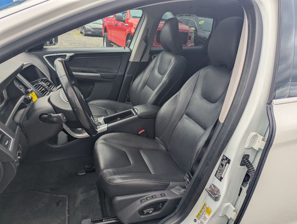2016 Volvo XC60