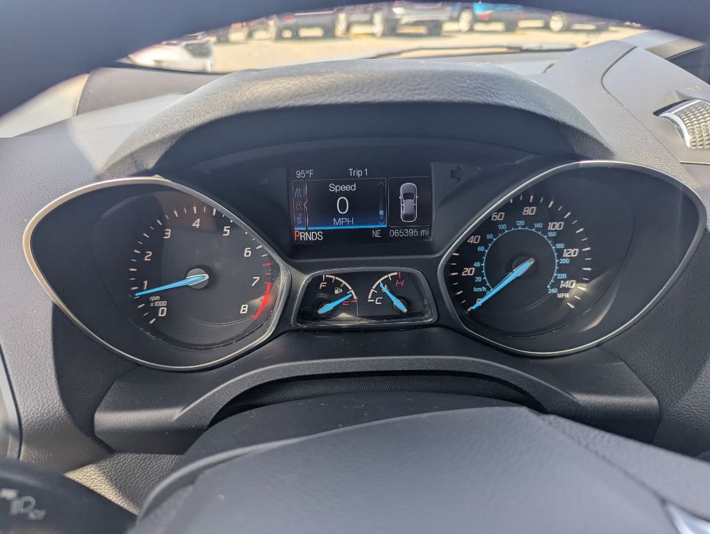 2016 FORD ESCAPE