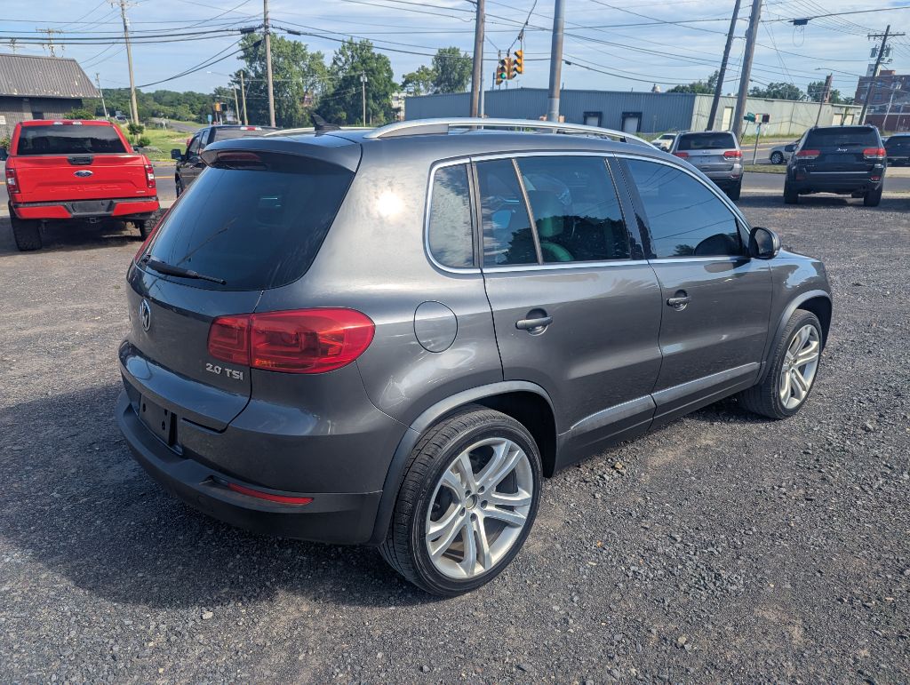 2013 Volkswagen TIGUAN