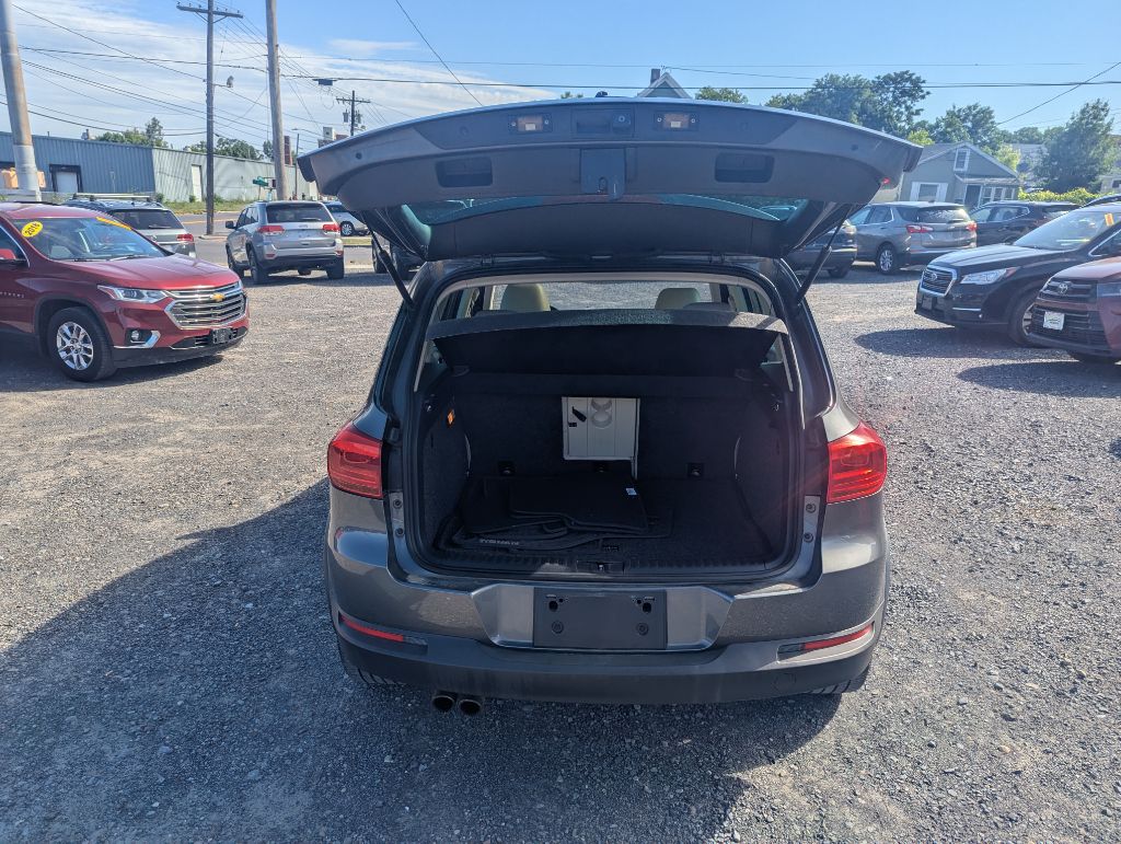 2013 Volkswagen TIGUAN