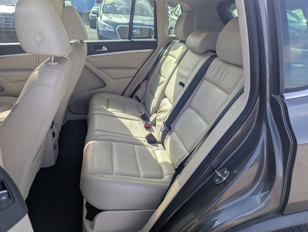2013 Volkswagen TIGUAN
