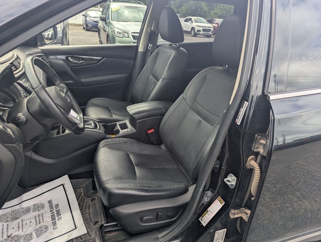 2017 Nissan ROGUE