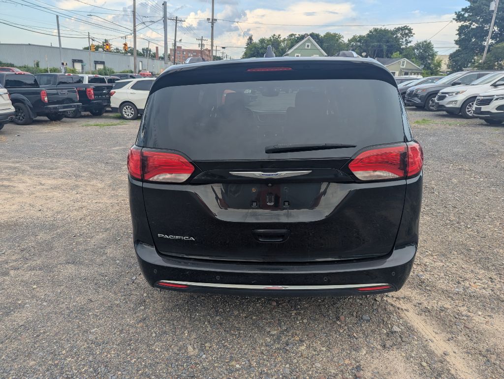 2019 CHRYSLER PACIFICA