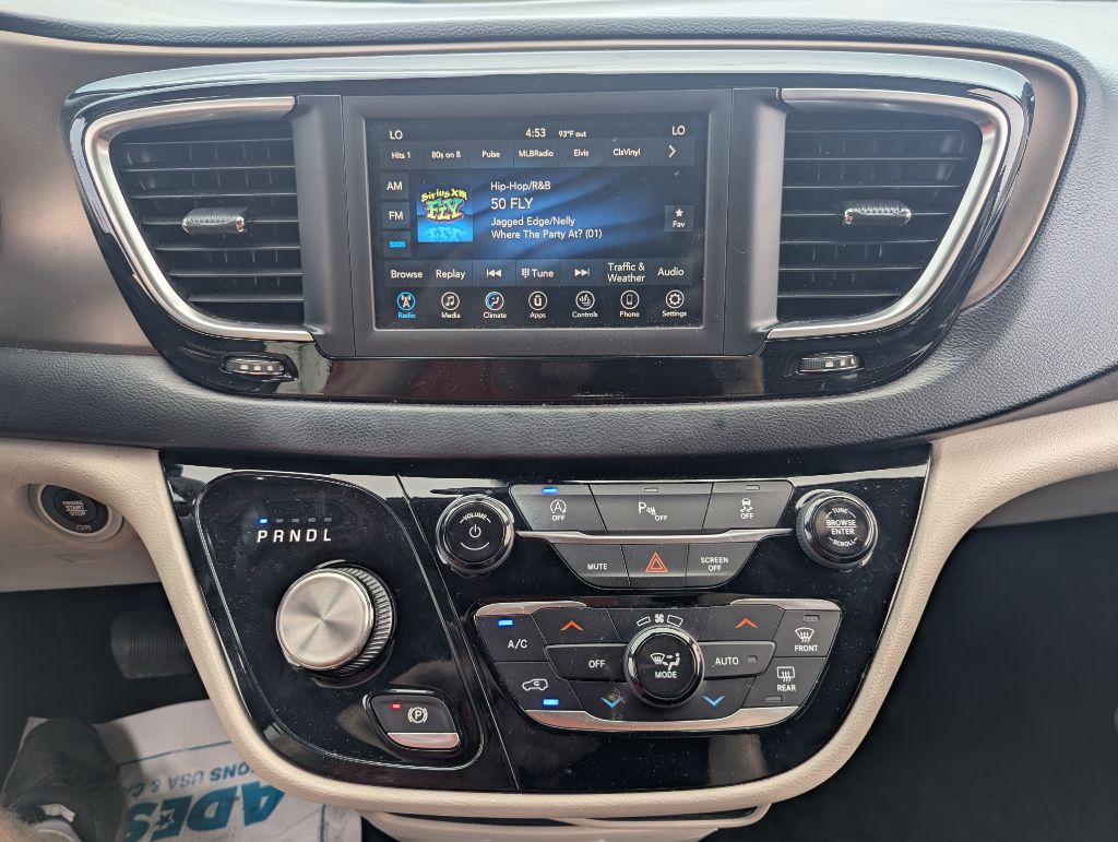 2019 CHRYSLER PACIFICA