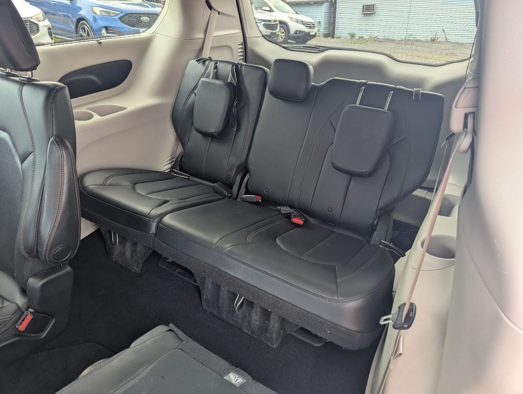 2019 CHRYSLER PACIFICA