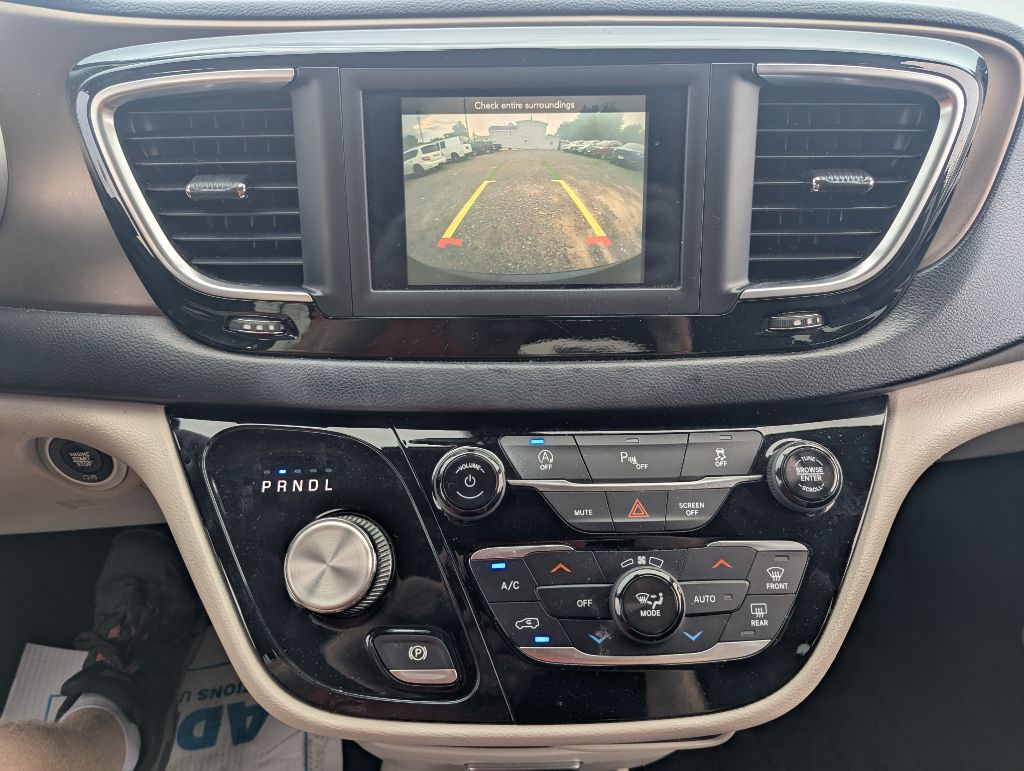 2019 CHRYSLER PACIFICA