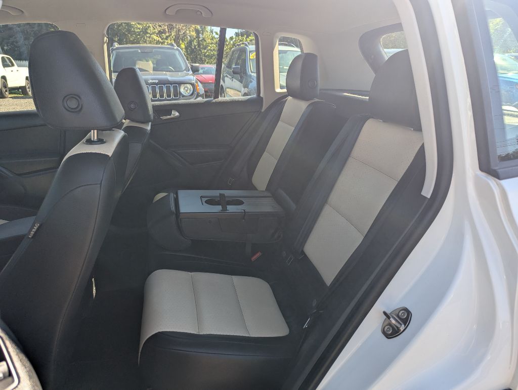 2016 Volkswagen TIGUAN