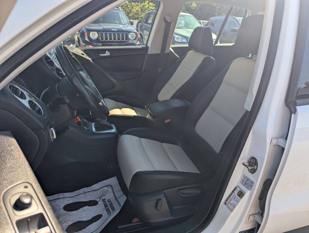 2016 Volkswagen TIGUAN