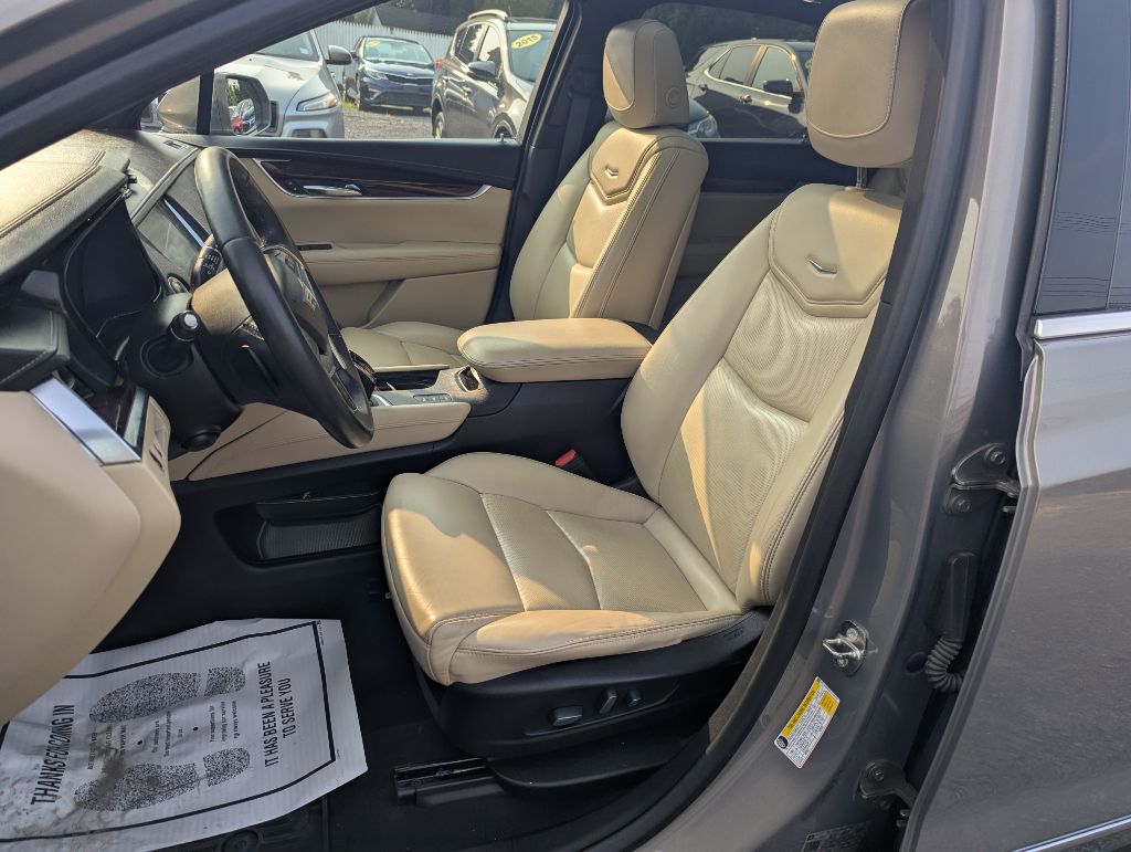 2018 CADILLAC XT5