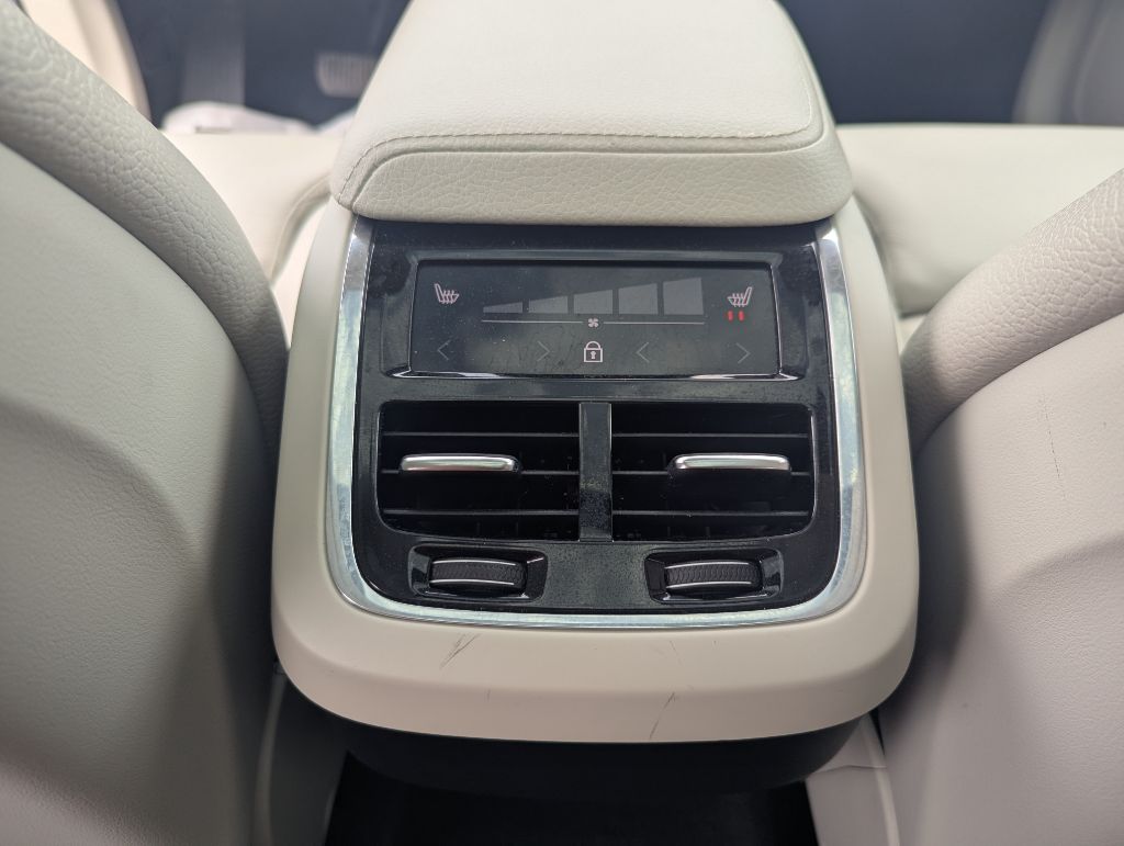 2020 Volvo XC60