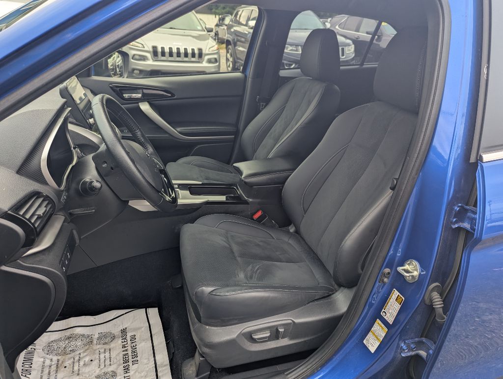 2024 Mitsubishi ECLIPSE CROSS