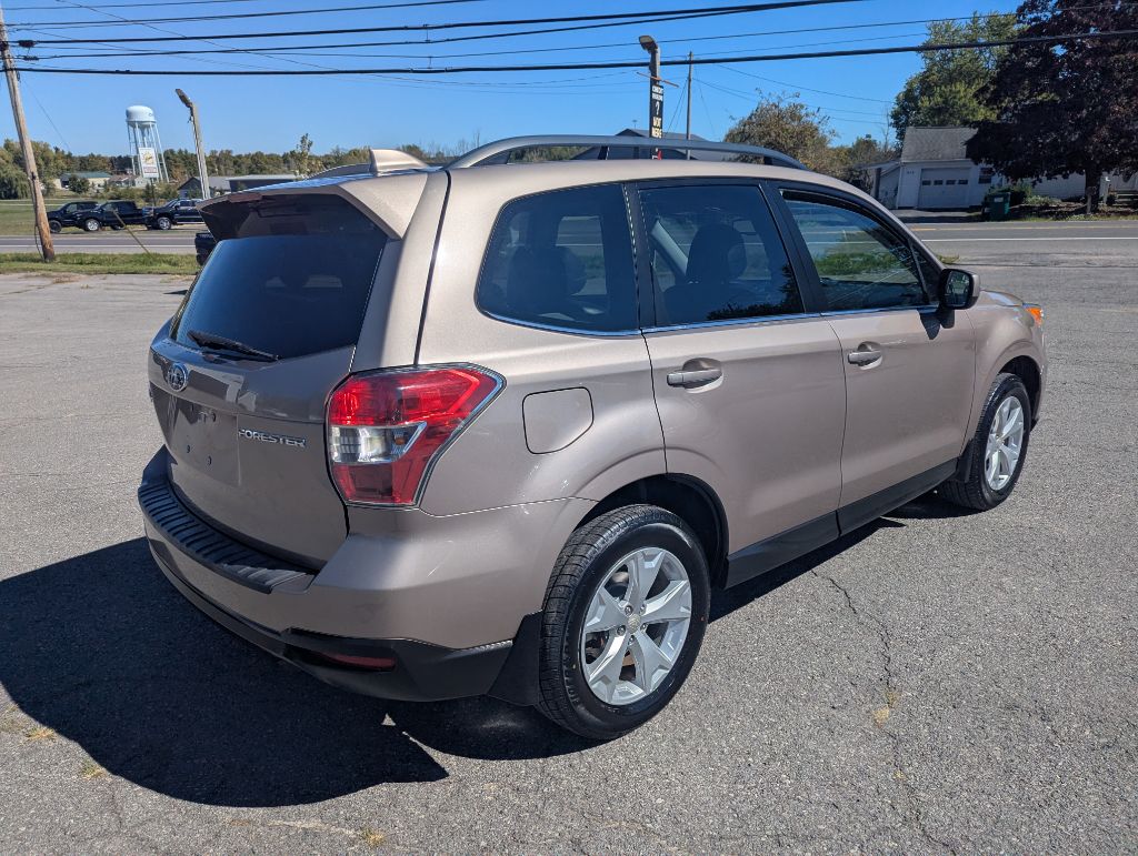 2016 SUBARU FORESTER