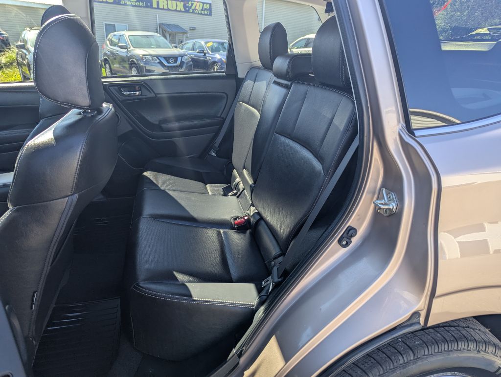 2016 SUBARU FORESTER