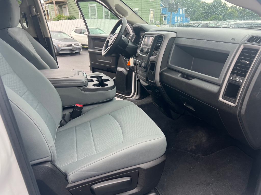2019 RAM Ram 1500 Classic Express - Photo 10