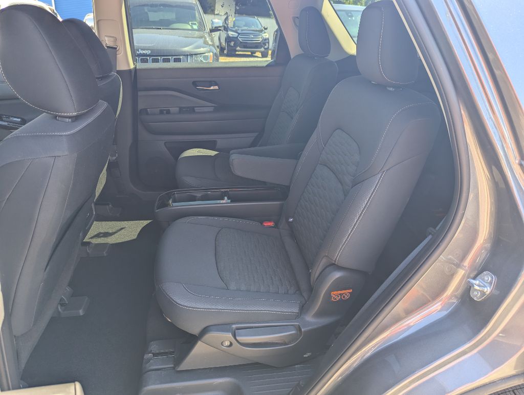 2022 Nissan PATHFINDER