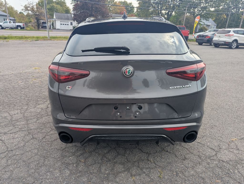 2022 ALFA ROMEO STELVIO