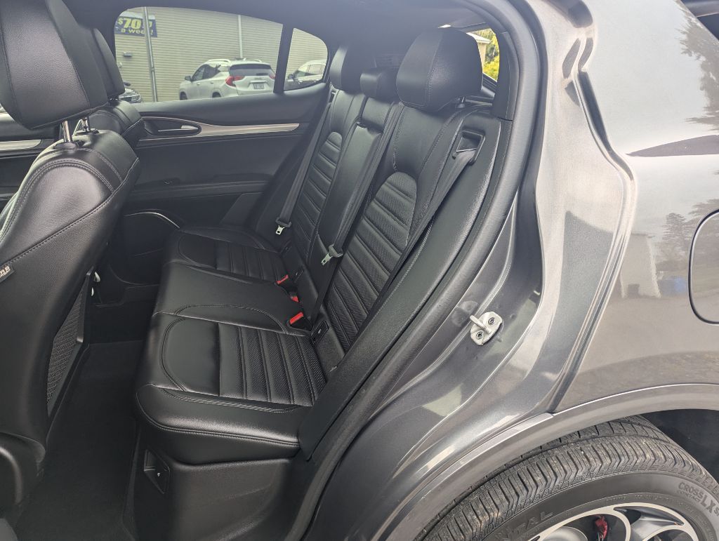 2022 ALFA ROMEO STELVIO